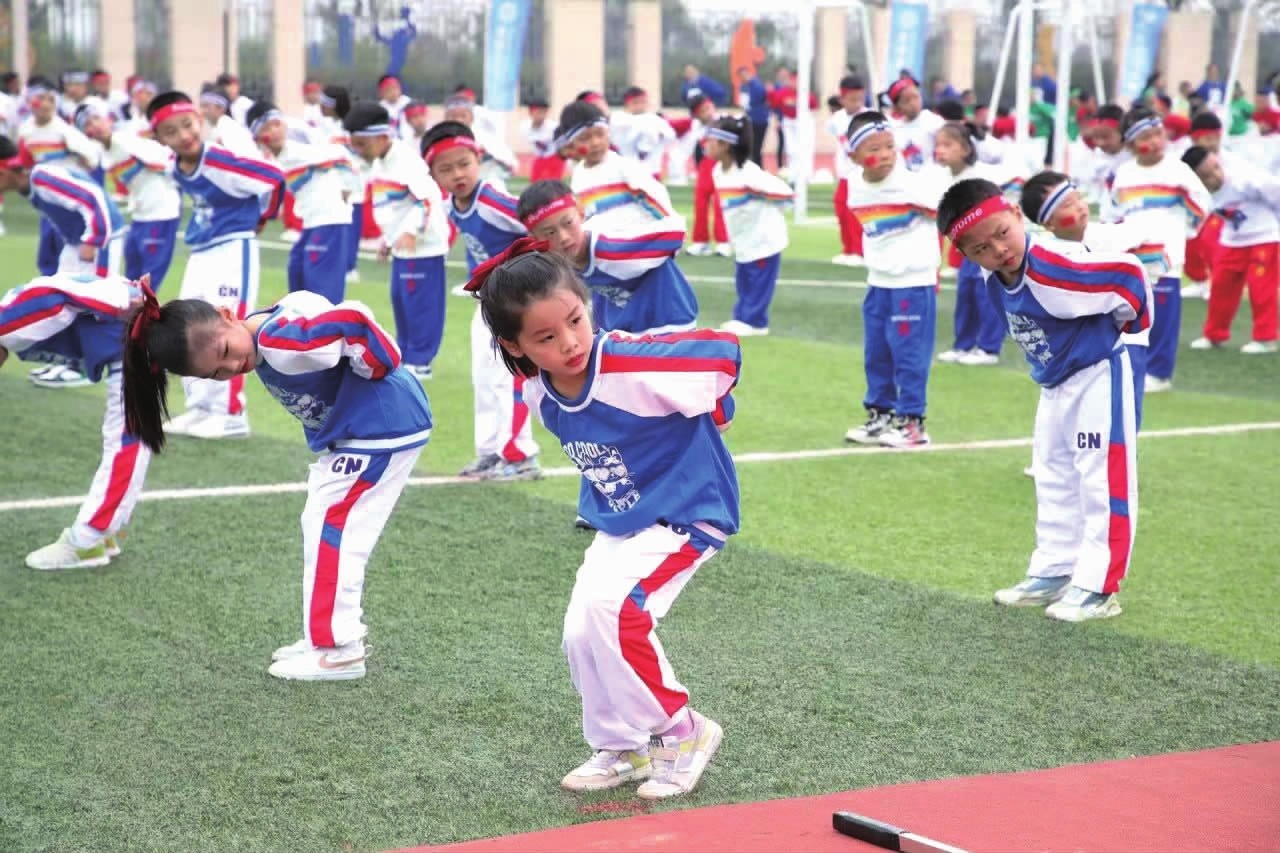 重大喜讯！国足末轮打平就出线，泰国武磊已被停赛，后防压力锐减