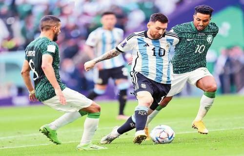 北京国安客战上海申花，京沪大战国安有望客场连胜